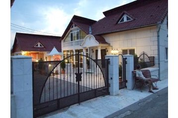 Rumānija Penzión Sarmizegetusa, Eksterjers